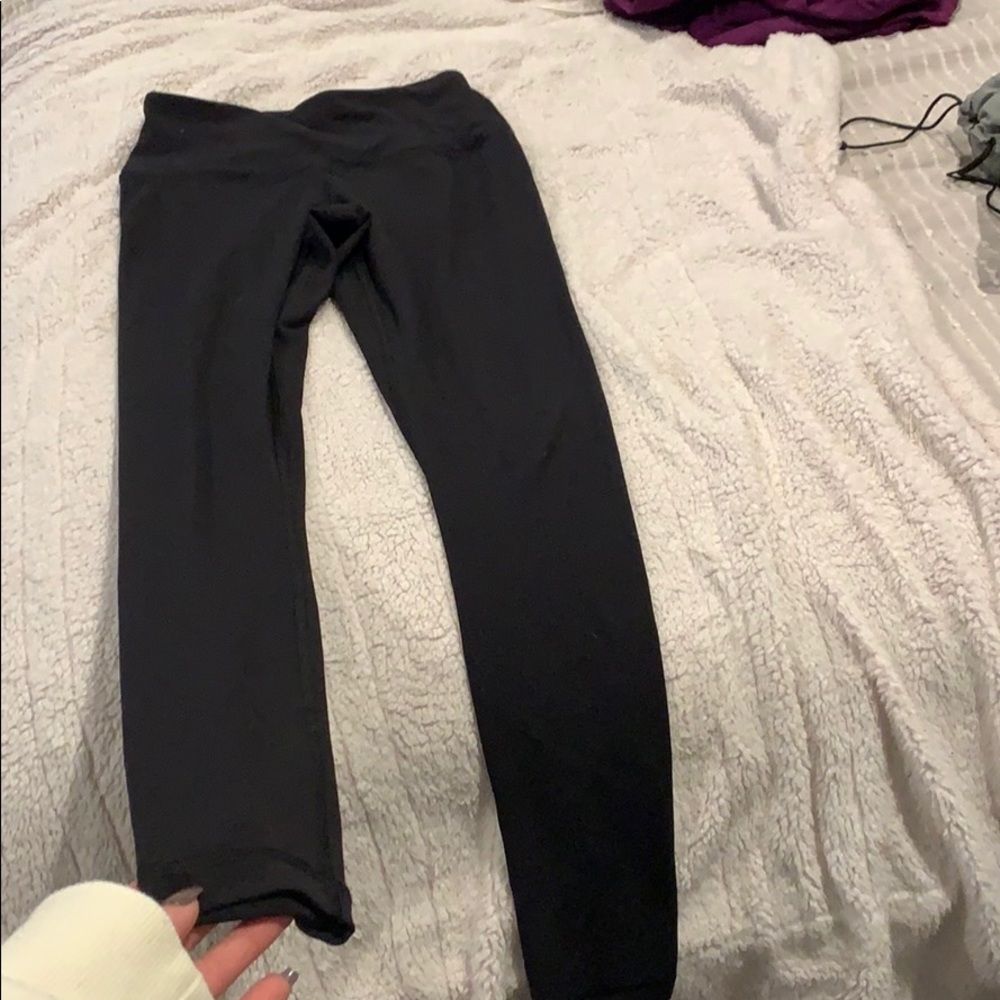 black leggings